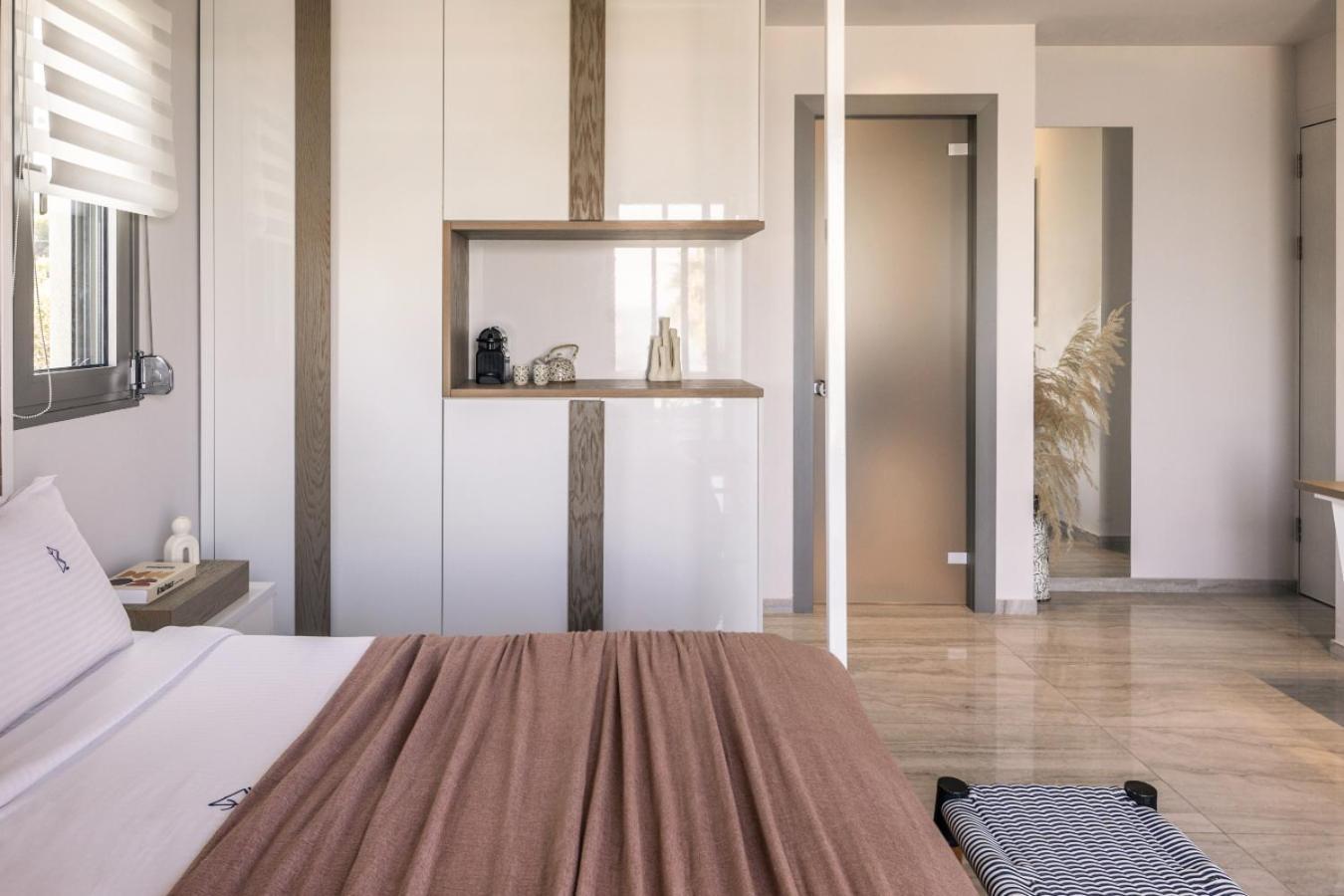 Blue Carpet Luxury Suites Pefkochori Exterior foto